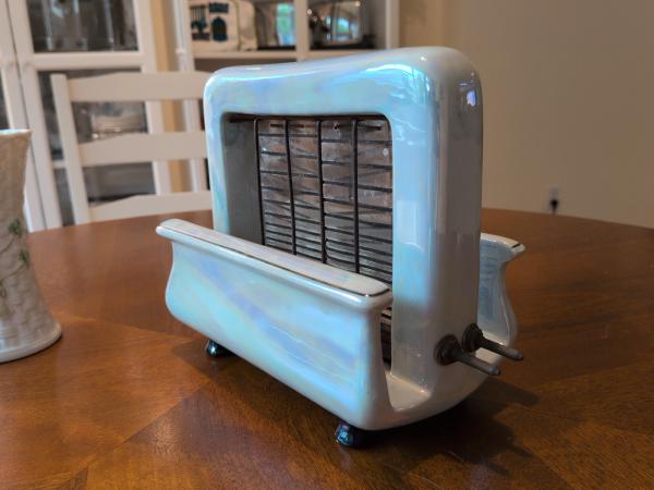 Side with electircal connector